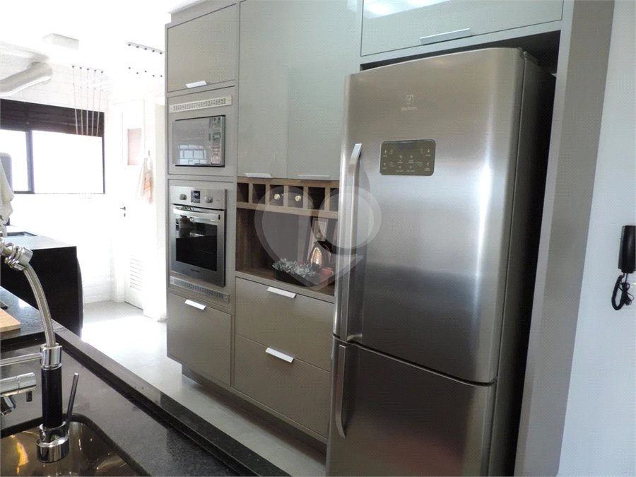 Apartamento para alugar com 3 quartos, sendo 1 suíte,  em Alto da Boa Vista, São Paulo, SP