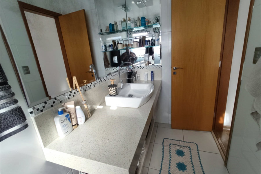 Casa à venda com 4 quartos, sendo 2 suítes, em Jaçanã, São Paulo, SP