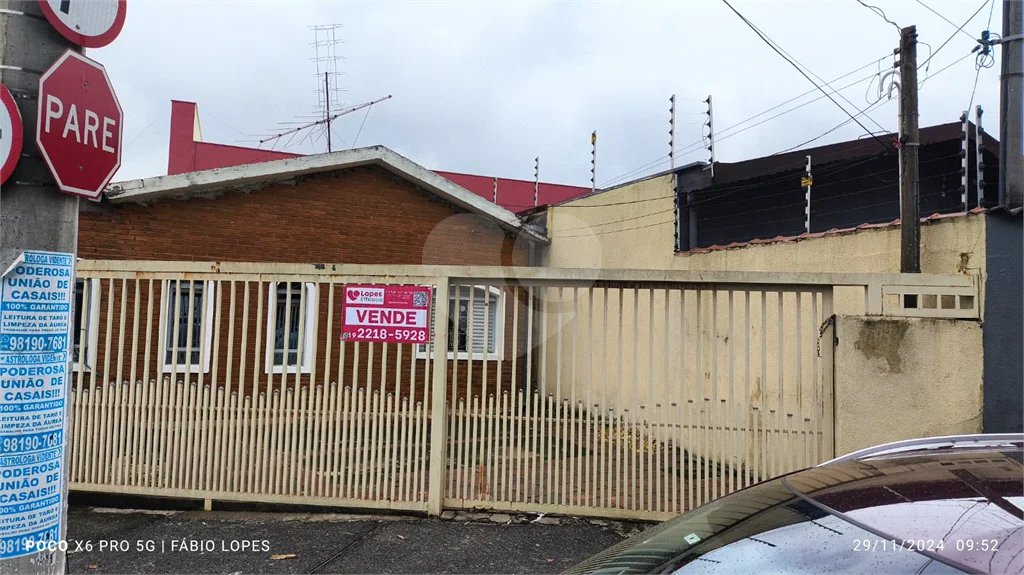 Casa à venda com 3 quartos em Paulicéia, Campinas, SP