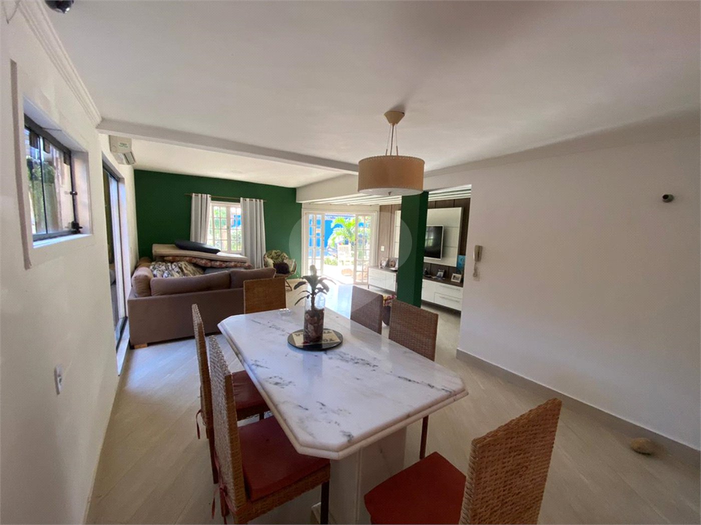 Casa em condomínio à venda com 5 quartos, sendo 4 suítes, em Praia Rasa, Armação dos Búzios, RJ