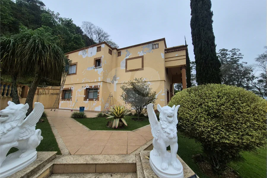 Casa à venda com 4 suítes no condomínio Sausalito, Mairiporã - SP