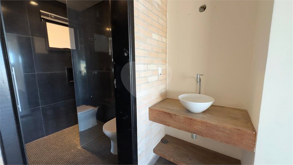 Casa à venda com 6 quartos, sendo 3 suítes, no condomínio Jardim Vila Paradiso, Indaiatuba - SP