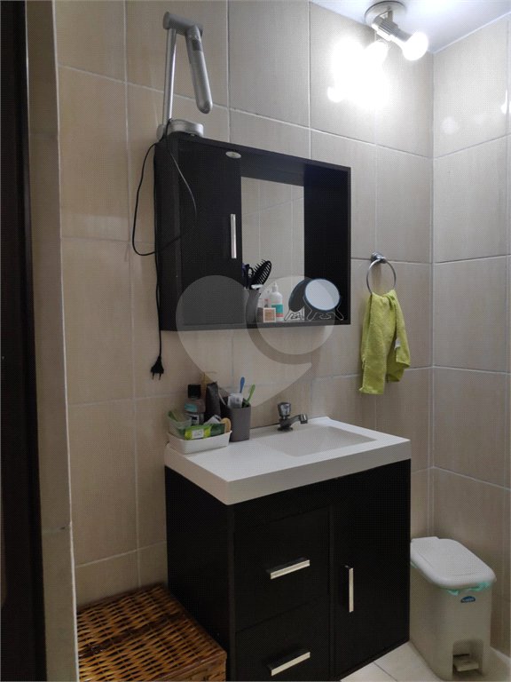 Casa à venda com 3 quartos, sendo 1 suíte, em Vila Nivi, São Paulo, SP