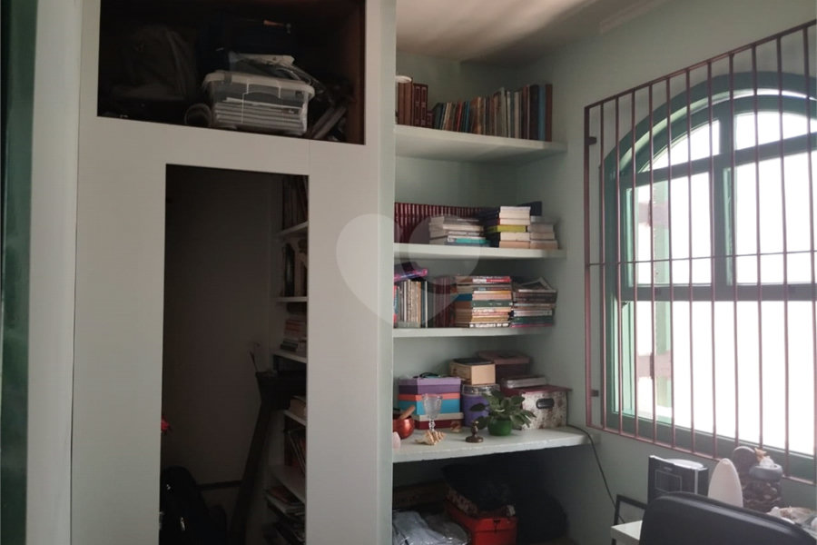 Sobrado à venda com 3 quartos em Vila Irmãos Arnoni, São Paulo, SP