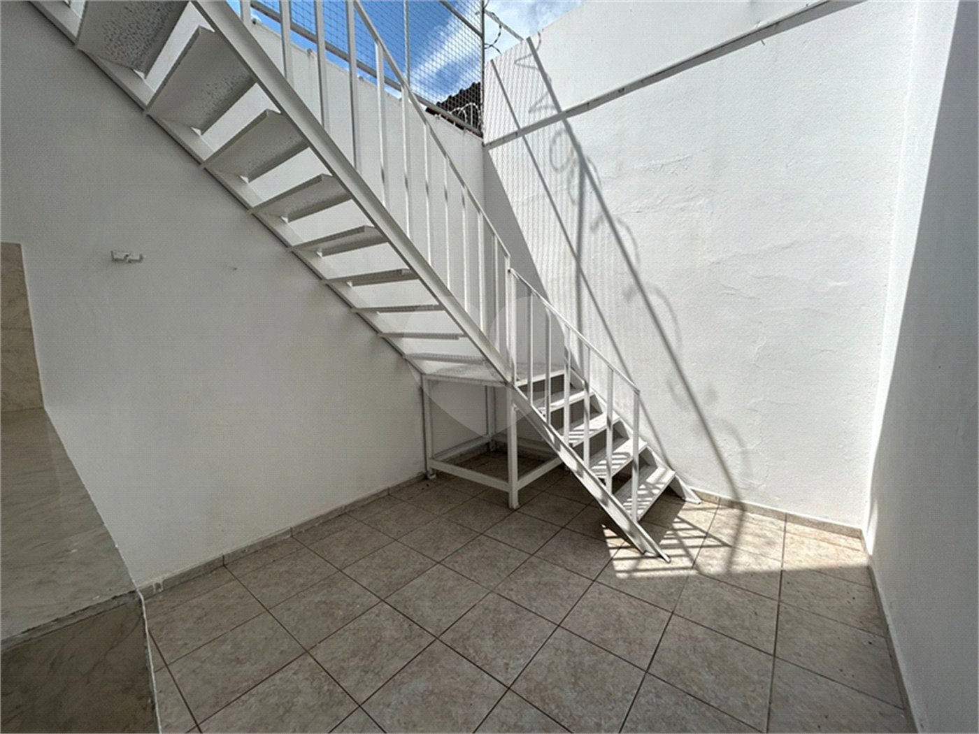 Casa à venda com 2 quartos em Vila Carvalho, Sorocaba, SP