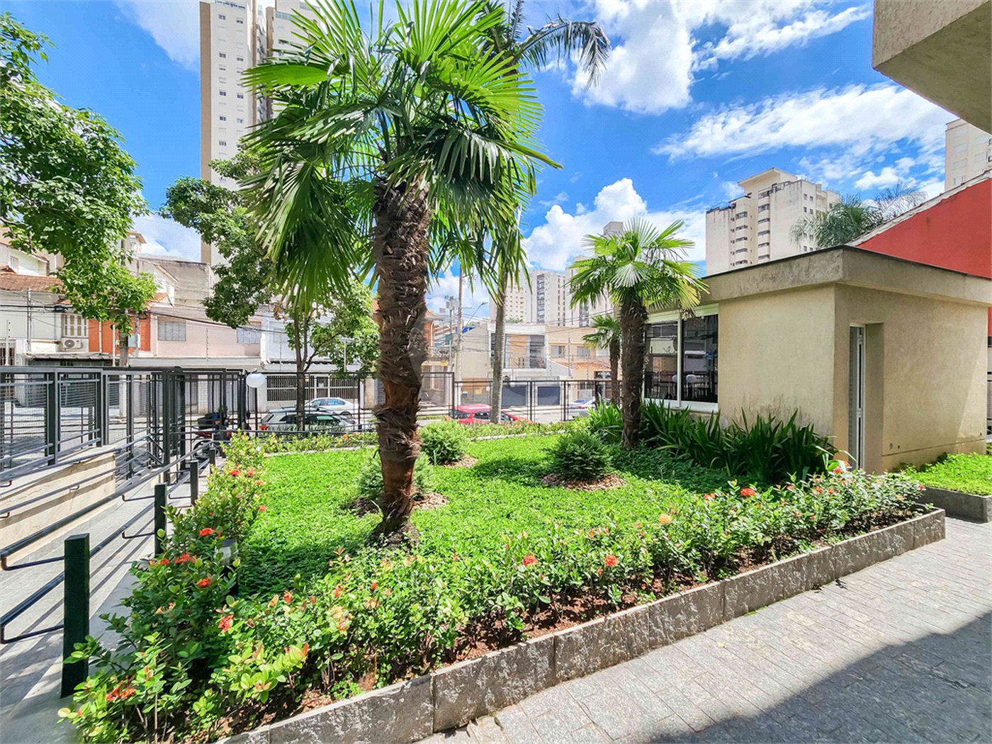 Apartamento à venda com 2 quartos, sendo 1 suíte, em Saúde, São Paulo, SP