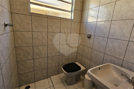 Casa à venda com 2 quartos, sendo 1 suíte, em Jaguaribe, Osasco, SP