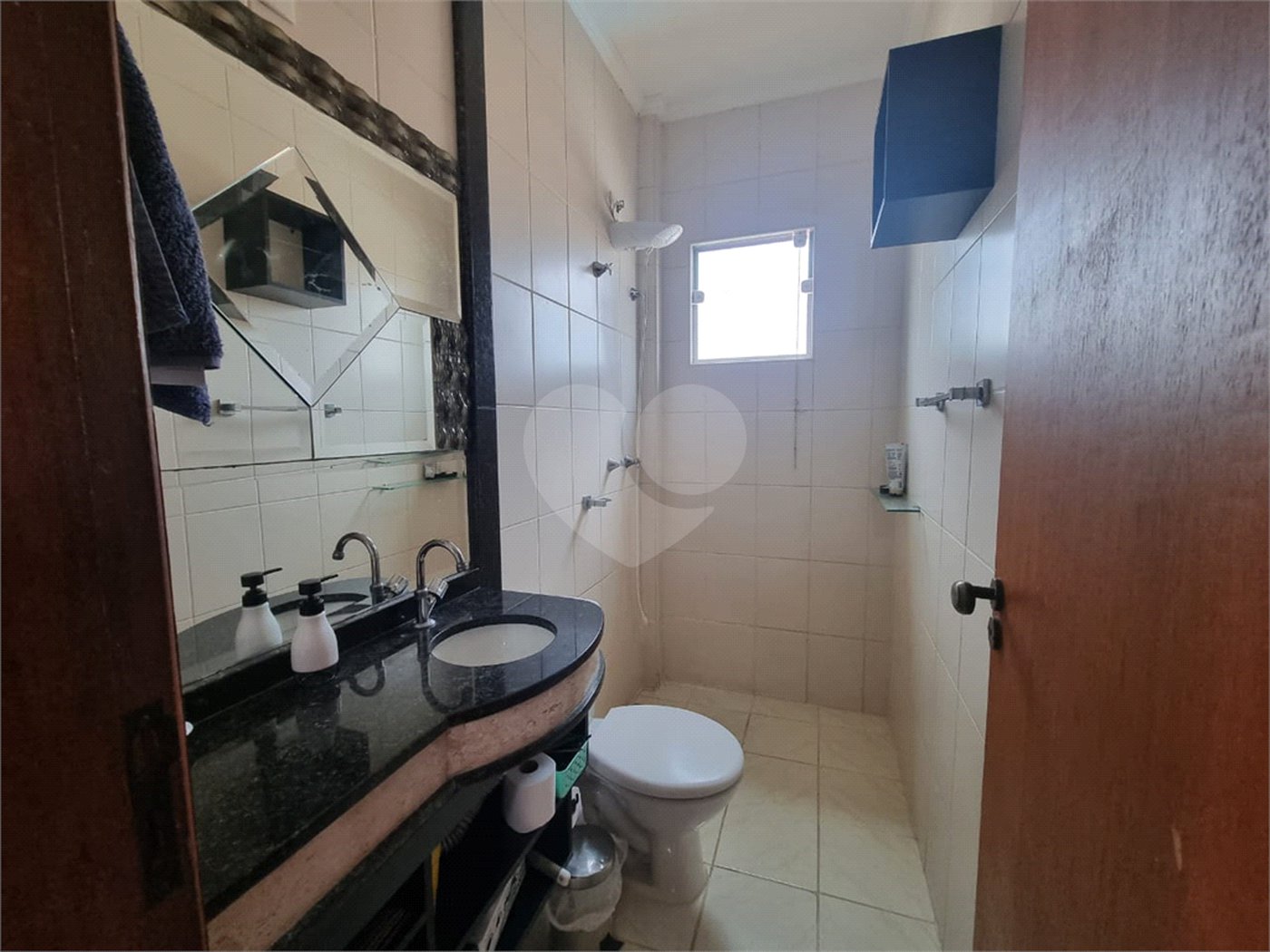 Casa à venda com 3 quartos, sendo 1 suíte,  no condomínio Bella Vista, Sorocaba - SP