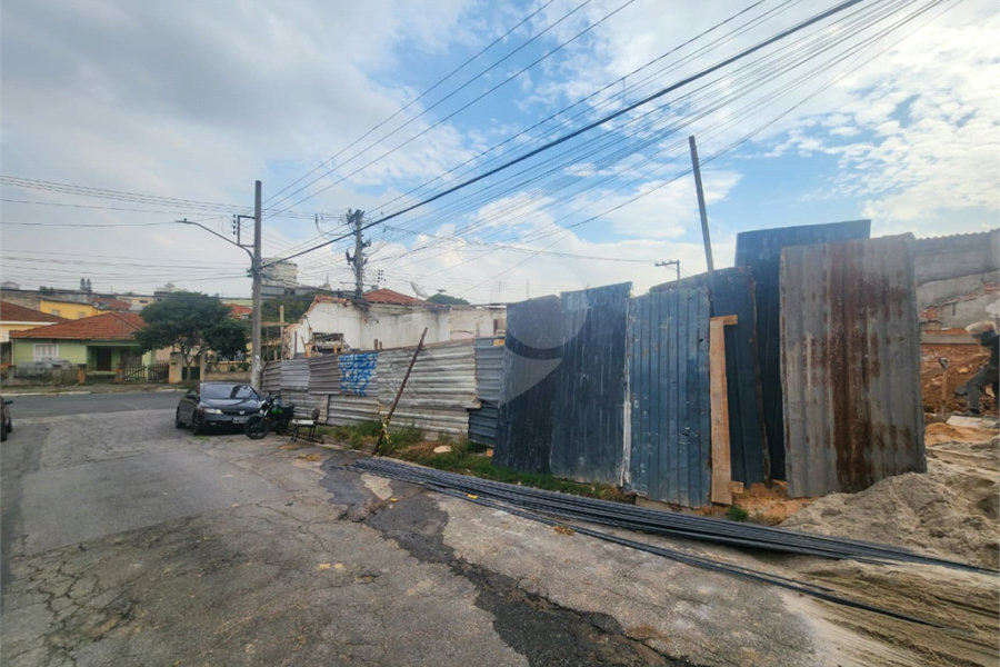 Sobrado à venda com 3 quartos, sendo 1 suíte, em Tremembé, São Paulo, SP