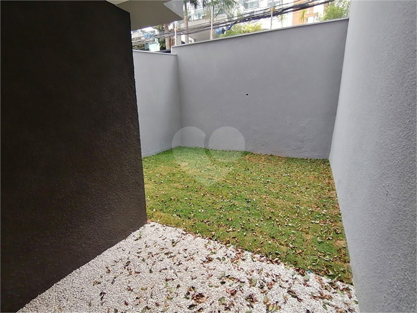 Casa à venda ou para alugar com 3 quartos, sendo 1 suíte,  no condomínio Cube Tutóia, São Paulo - SP