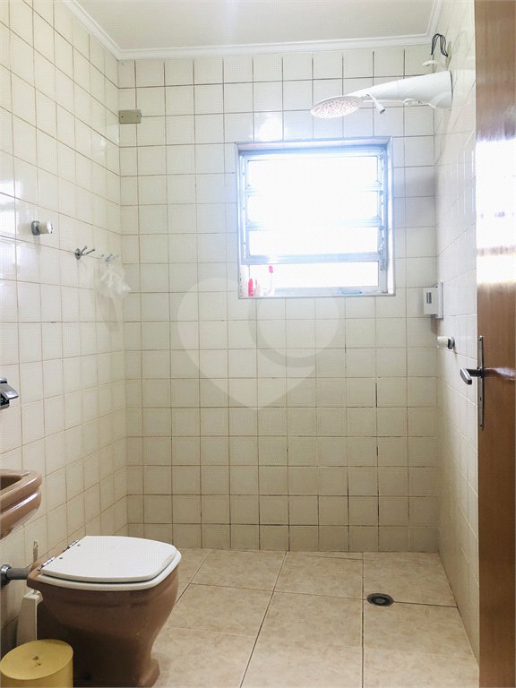 Sobrado à venda com 3 quartos, sendo 1 suíte, em Vila Romero, São Paulo, SP