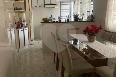 Casa à venda com 3 quartos, sendo 1 suíte, em Jardim Pacaembu, Jundiaí, SP