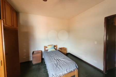 Casa à venda com 3 quartos, sendo 1 suíte, no condomínio Residencial Vila Verde, Sorocaba - SP