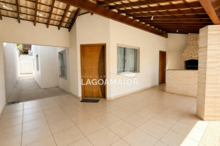 Casa à venda com 3 quartos, sendo 1 suíte, em Jardim Alvorada, Três Lagoas - MS