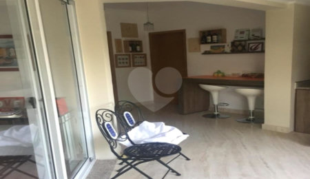 Apartamento à venda com 5 quartos, sendo 3 suítes,  em Umuarama, Osasco, SP
