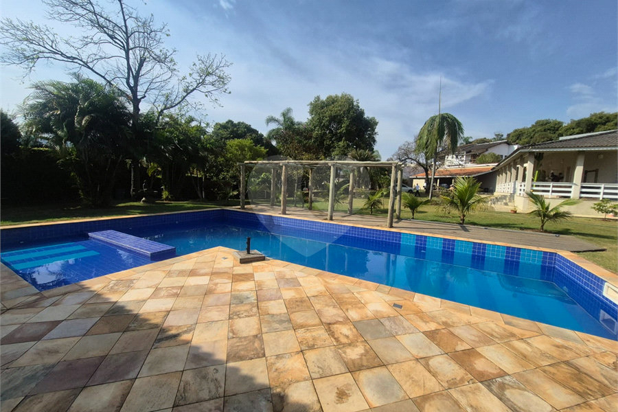 Casa Térrea à venda ou para alugar com 4 suítes em Jardim Paulista, Atibaia, SP