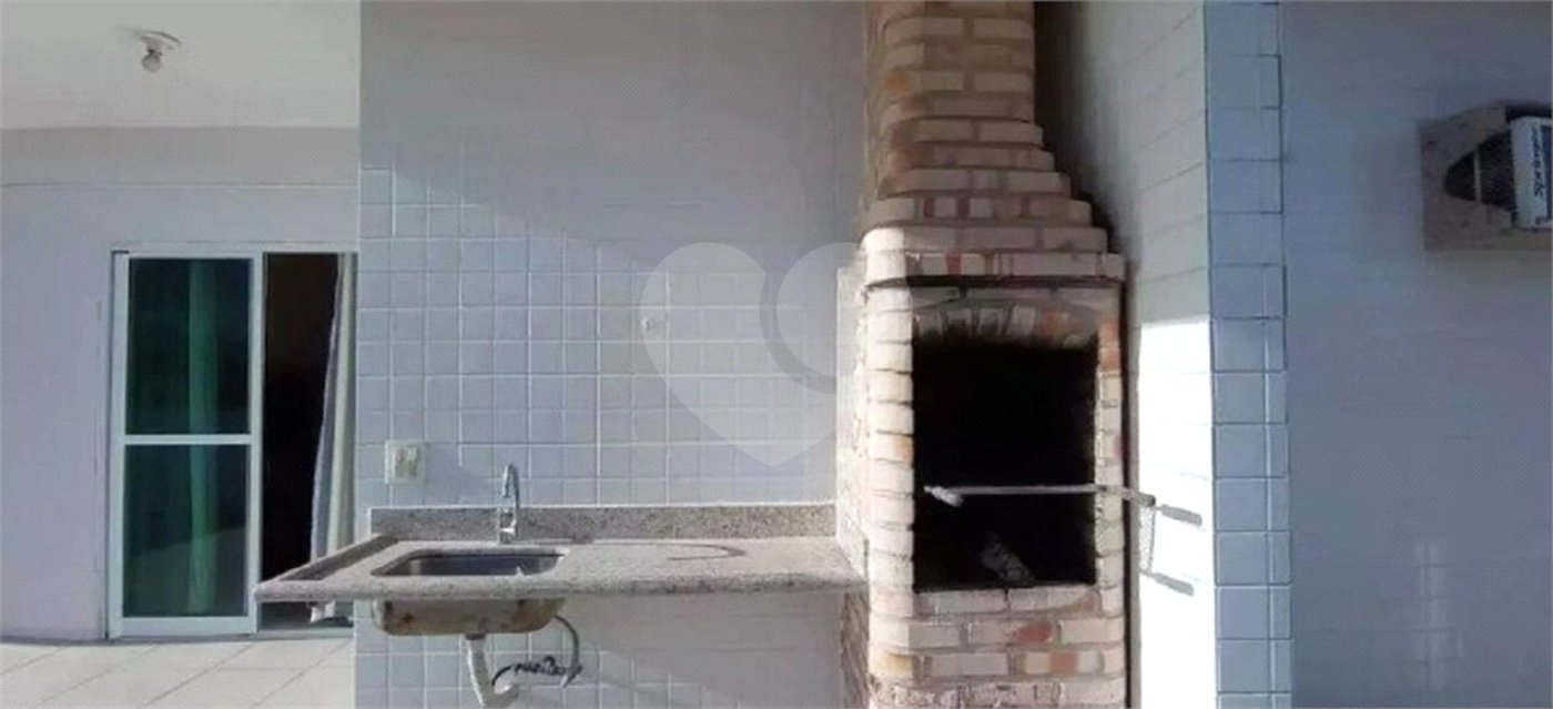 Cobertura à venda com 4 quartos, sendo 2 suítes,  em Algodoal, Cabo Frio, RJ