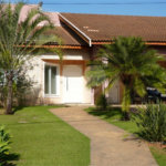 Casa para alugar com 4 quartos, sendo 2 suítes, no condomínio Mont Serrat, Salto - SP
