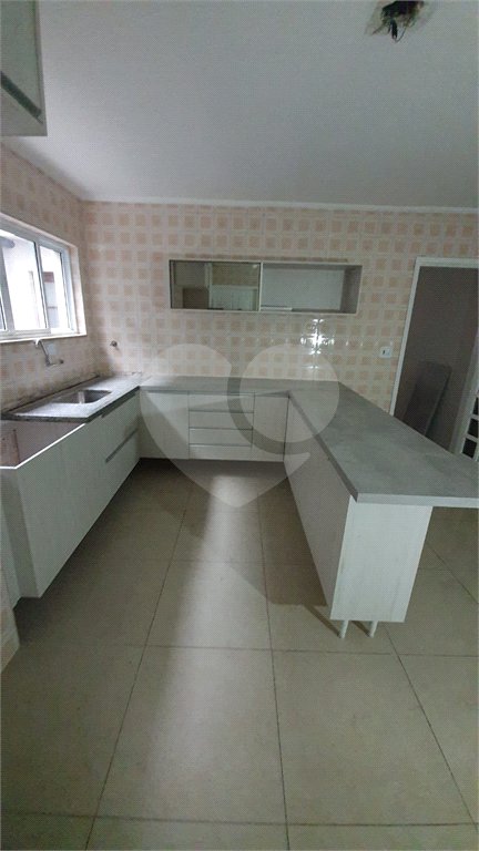 Sobrado à venda com 3 quartos, sendo 1 suíte,  em Horto, São Paulo, SP