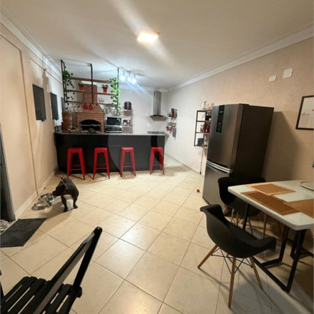 Sobrado à venda com 6 quartos, sendo 2 suítes, em Vila Áurea, Poá, SP