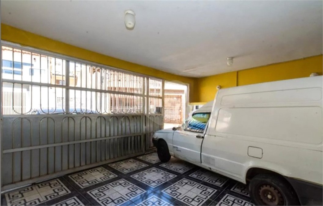 Casa à venda com 5 quartos, sendo 1 suíte, em Vila Rosália, Guarulhos, SP