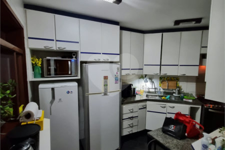 Apartamento à venda com 3 quartos, sendo 1 suíte, em Indianópolis, São Paulo, SP