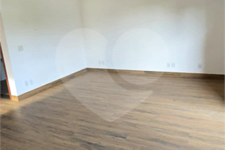 Casa à venda com 3 suítes em Jardim Nova América, Louveira, SP