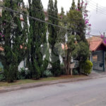 Casa à venda com 5 quartos, sendo 3 suítes,  no condomínio Alpes da Cantareira, Mairiporã - SP