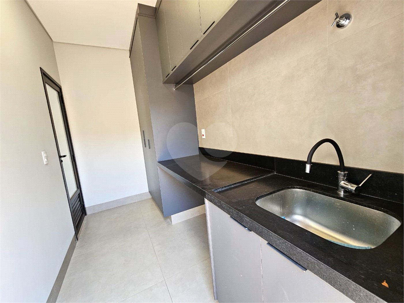 Casa à venda com 4 suítes no condomínio Residencial Terras de Siena, Ribeirão Preto - SP