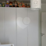 Casa à venda com 3 quartos, sendo 1 suíte, no condomínio Residencial Água Fria, São Paulo - SP