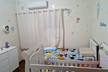 Casa à venda com 5 quartos, sendo 1 suíte, em Vila Lavínia, Mogi das Cruzes, SP