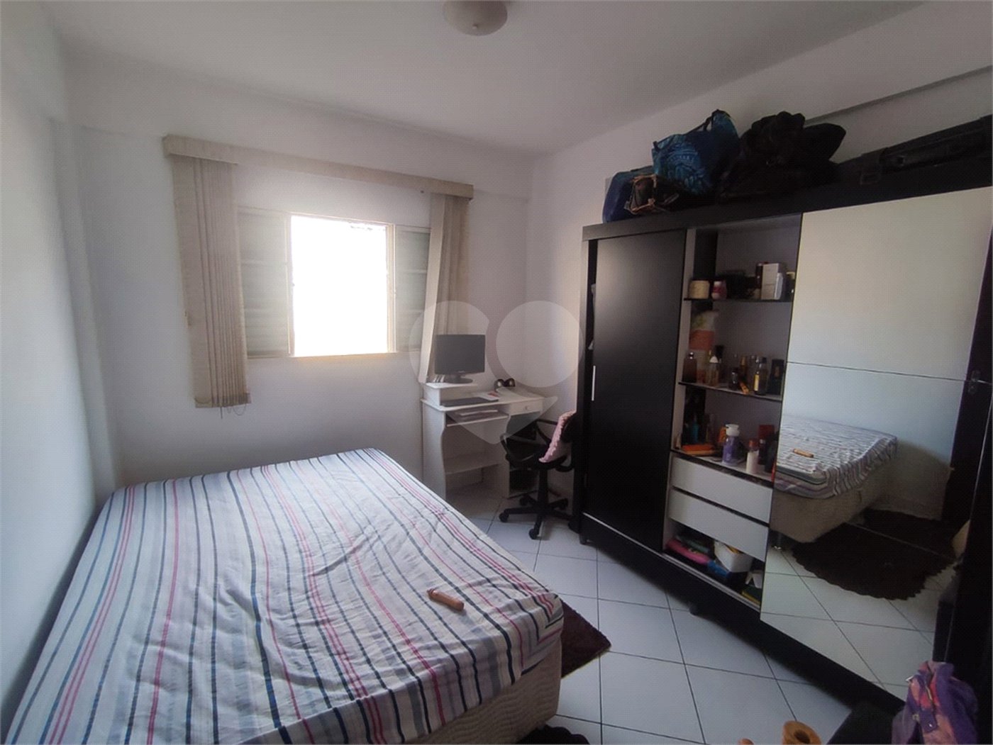Apartamento à venda com 2 quartos, sendo 1 suíte, em Parque São Luís, Taubaté, SP
