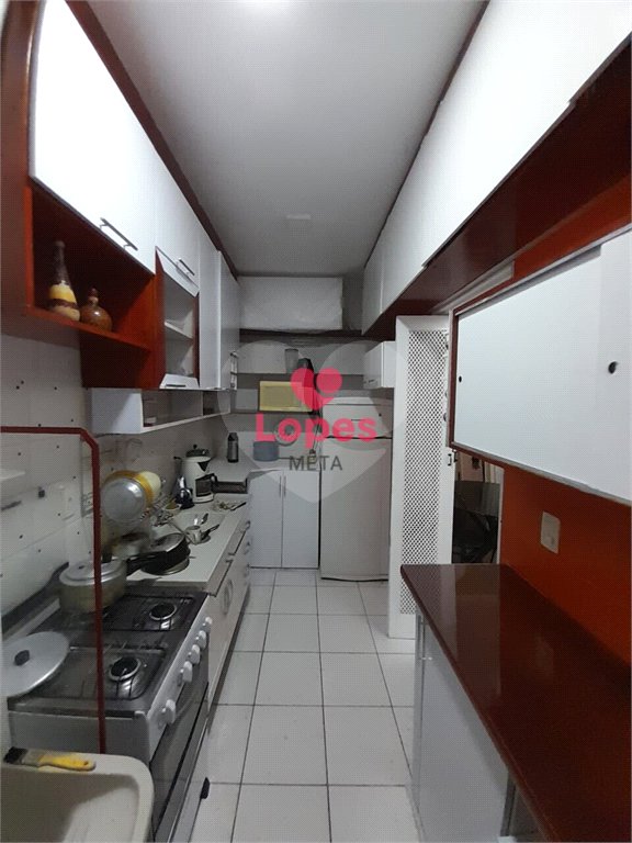 Apartamento à venda com 2 quartos em Jardim Ismênia, São José dos Campos, SP