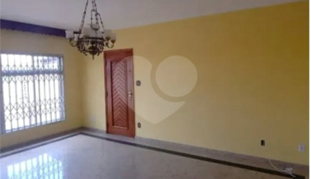 Casa à venda com 3 quartos, sendo 1 suíte,  em Vila Maria, São Paulo, SP