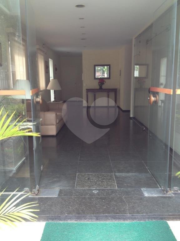 Apartamento à venda com 3 quartos, sendo 1 suíte,  em Indianópolis, São Paulo, SP