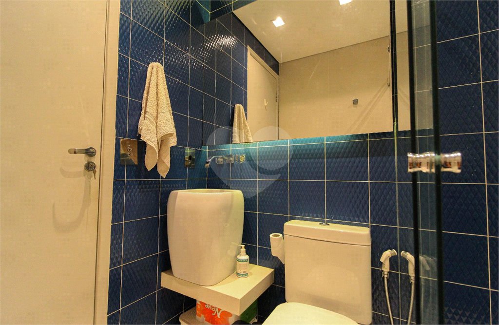 Apartamento à venda com 2 quartos, sendo 1 suíte, em Vila Olímpia, São Paulo, SP