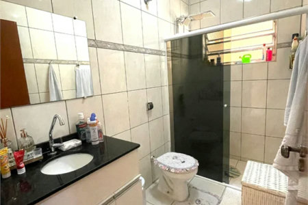Sobrado à venda com 3 quartos em Parque Arariba, São Paulo, SP