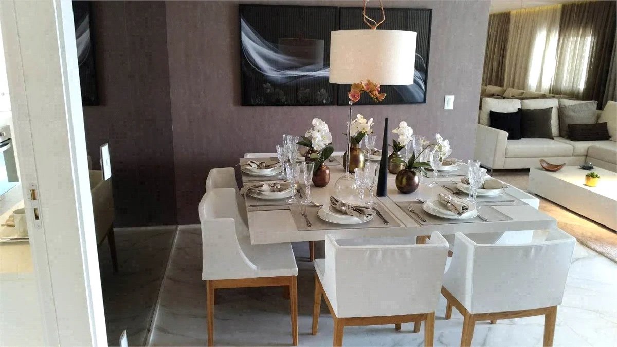Apartamento à venda com 4 suítes em Jardim Guedala, São Paulo, SP