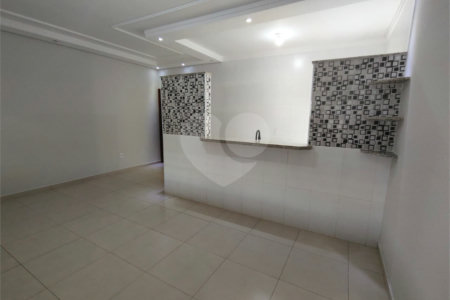 Casa para alugar com 3 quartos, sendo 1 suíte,  em Jardim Itália, Itapetininga, SP