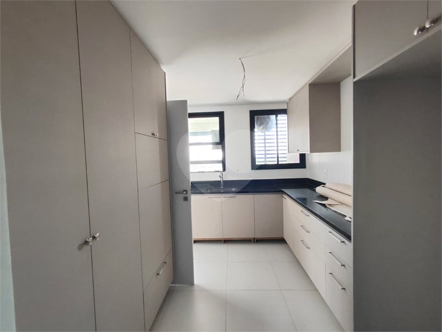 Apartamento à venda com 3 suítes em Vila Castelo Branco, Indaiatuba, SP