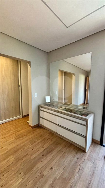Casa à venda com 4 suítes no condomínio Village Ipanema 1, Araçoiaba da Serra - SP
