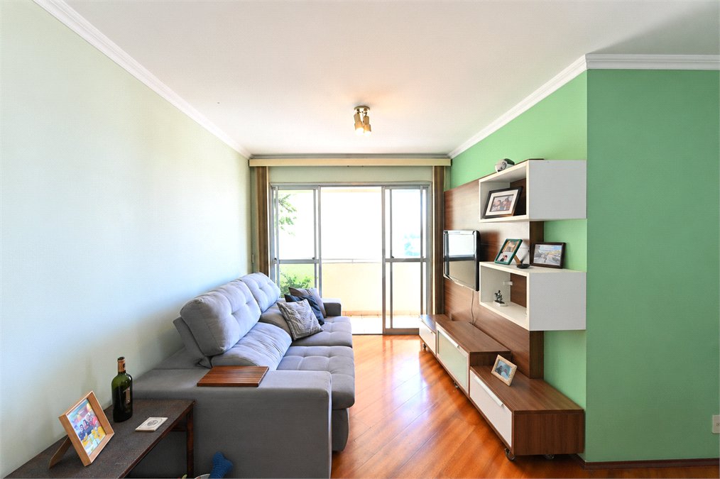 Apartamento à venda com 3 quartos, sendo 1 suíte,  em Chácara Inglesa, São Paulo, SP
