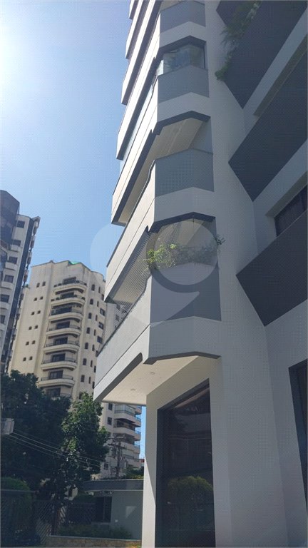 Apartamento à venda ou para alugar com 5 quartos, sendo 3 suítes,  em Tatuapé, São Paulo, SP