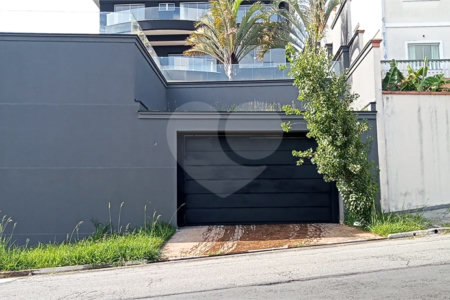 Casa à venda ou para alugar com 4 suítes em Parque dos Príncipes, São Paulo, SP