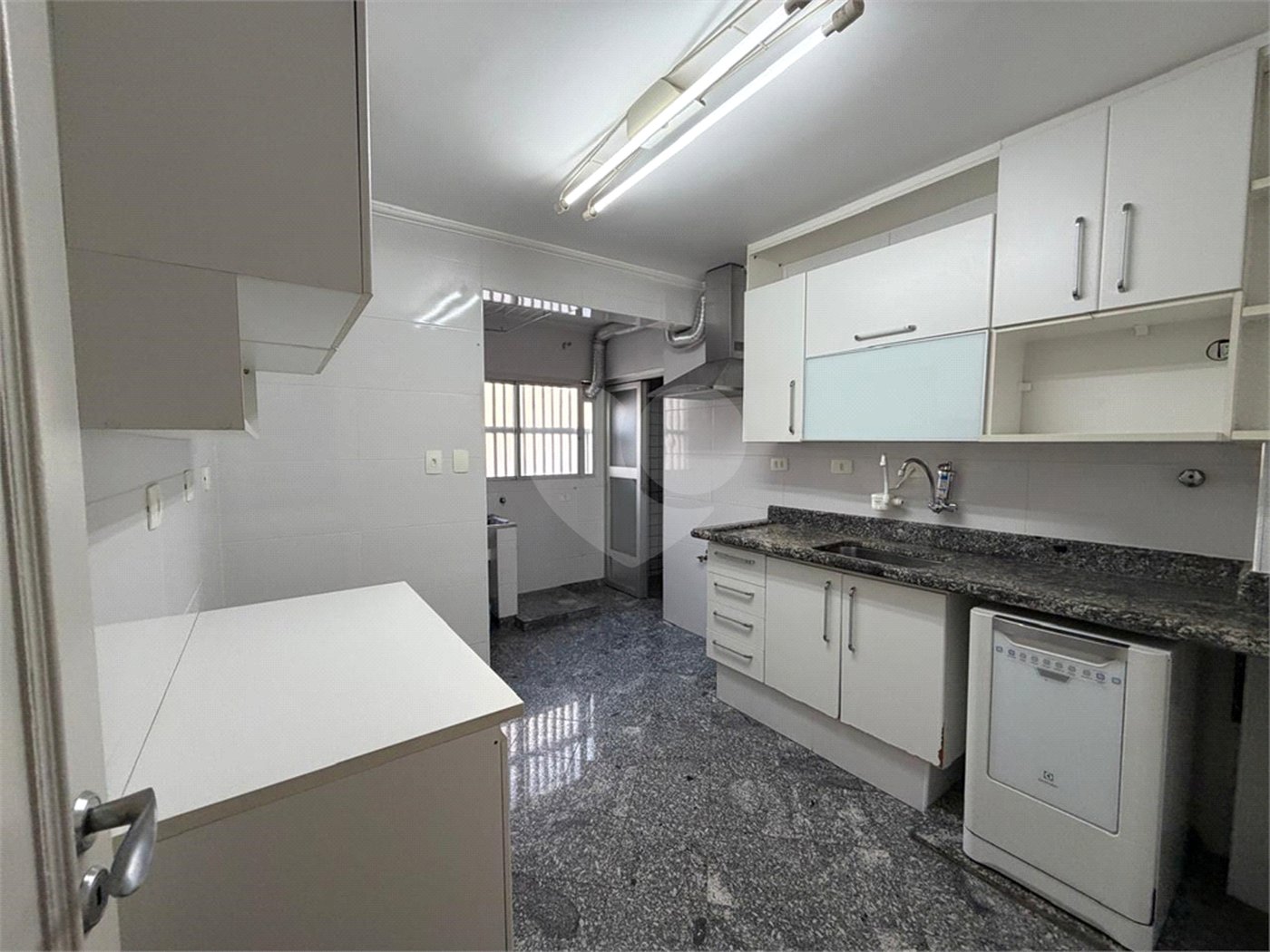 Apartamento à venda com 3 quartos, sendo 1 suíte, em Santana, São Paulo, SP
