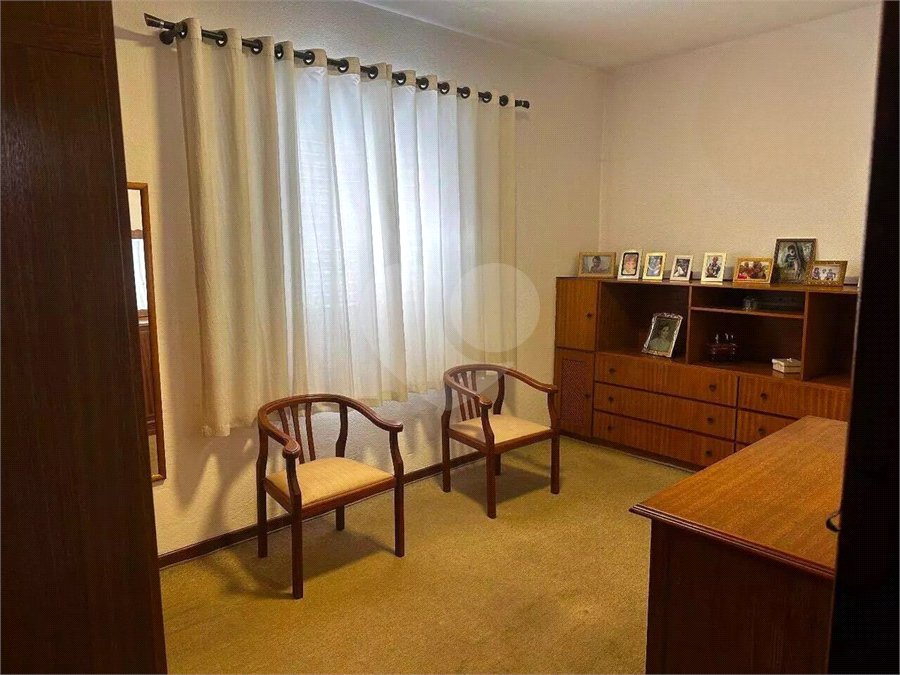 Casa à venda com 3 quartos, sendo 1 suíte, em Parque do Colégio, Jundiaí, SP
