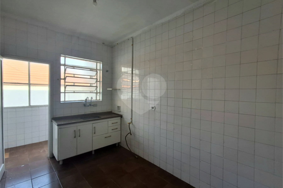 Apartamento à venda com 2 quartos em Chora Menino, São Paulo, SP