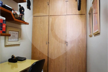 Apartamento à venda com 3 quartos, sendo 1 suíte,  em Sumarezinho, São Paulo, SP