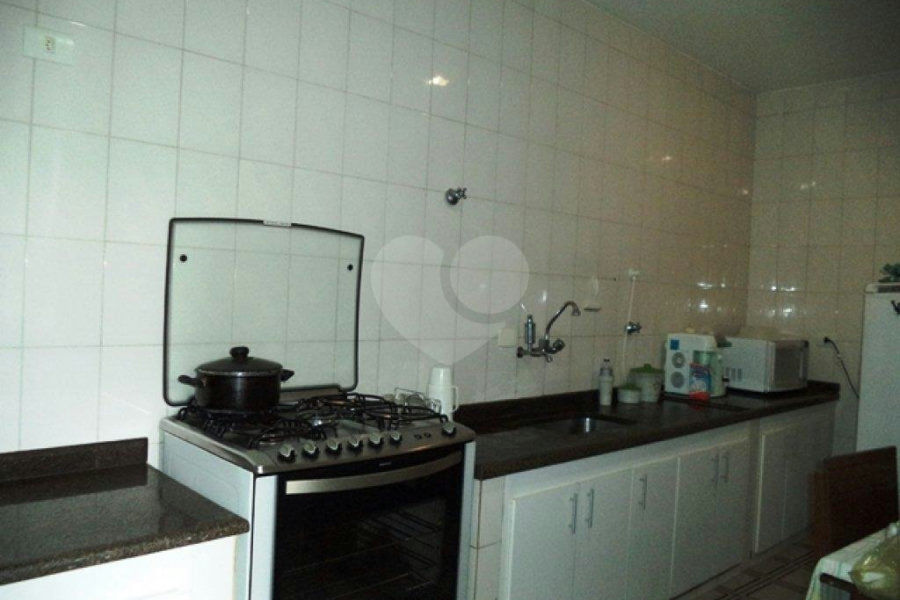 Sobrado à venda com 3 quartos, sendo 1 suíte, em Tremembé, São Paulo, SP