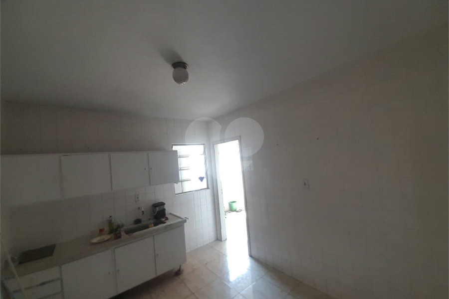 Apartamento à venda com 3 quartos, sendo 1 suíte, no Centro, Serra Negra, SP
